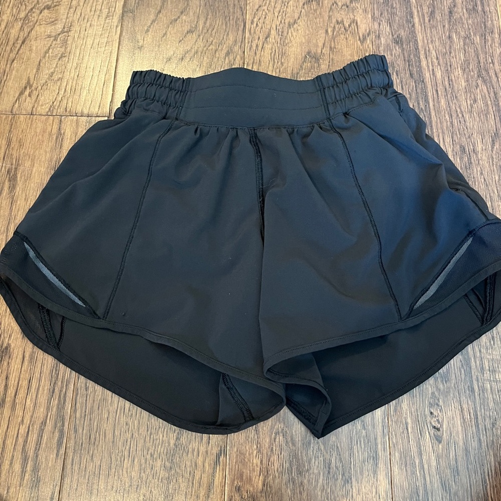 Black Lululemon hotty hot shorts